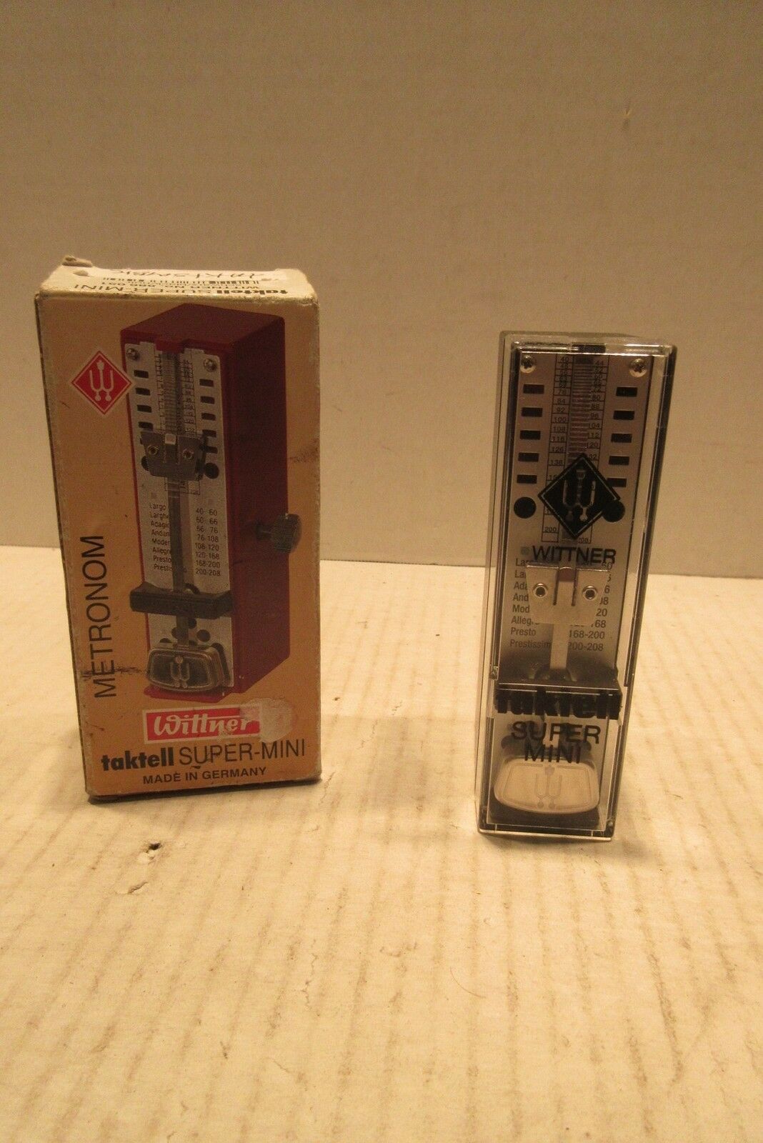 Wittner Takteli Super Mini Metronome Serie 880 No. 886 051 Black